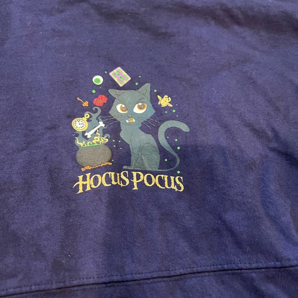 Disney world Halloween hocus pocus Sanderson sister with binx spirit jersey - Picture 2 of 6